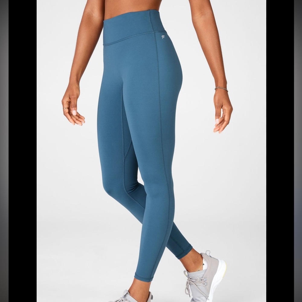 NWOT Fabletics Motion365 Leggings in Dark Blue - Picture 2 of 13